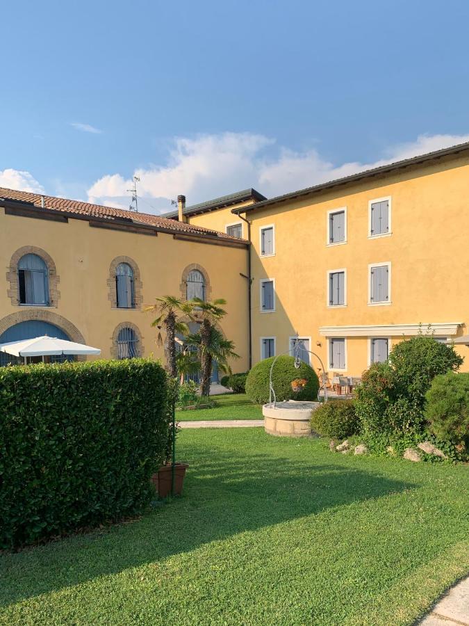 Villa Zanina Sonia Apartment Пескьера-дель-Гарда Экстерьер фото
